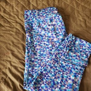 Plus size workout leggings